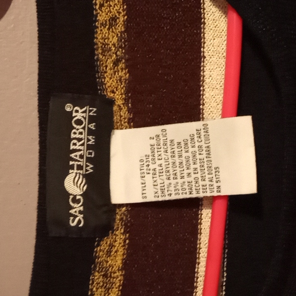 Sag harbor plus size top - Picture 4 of 5